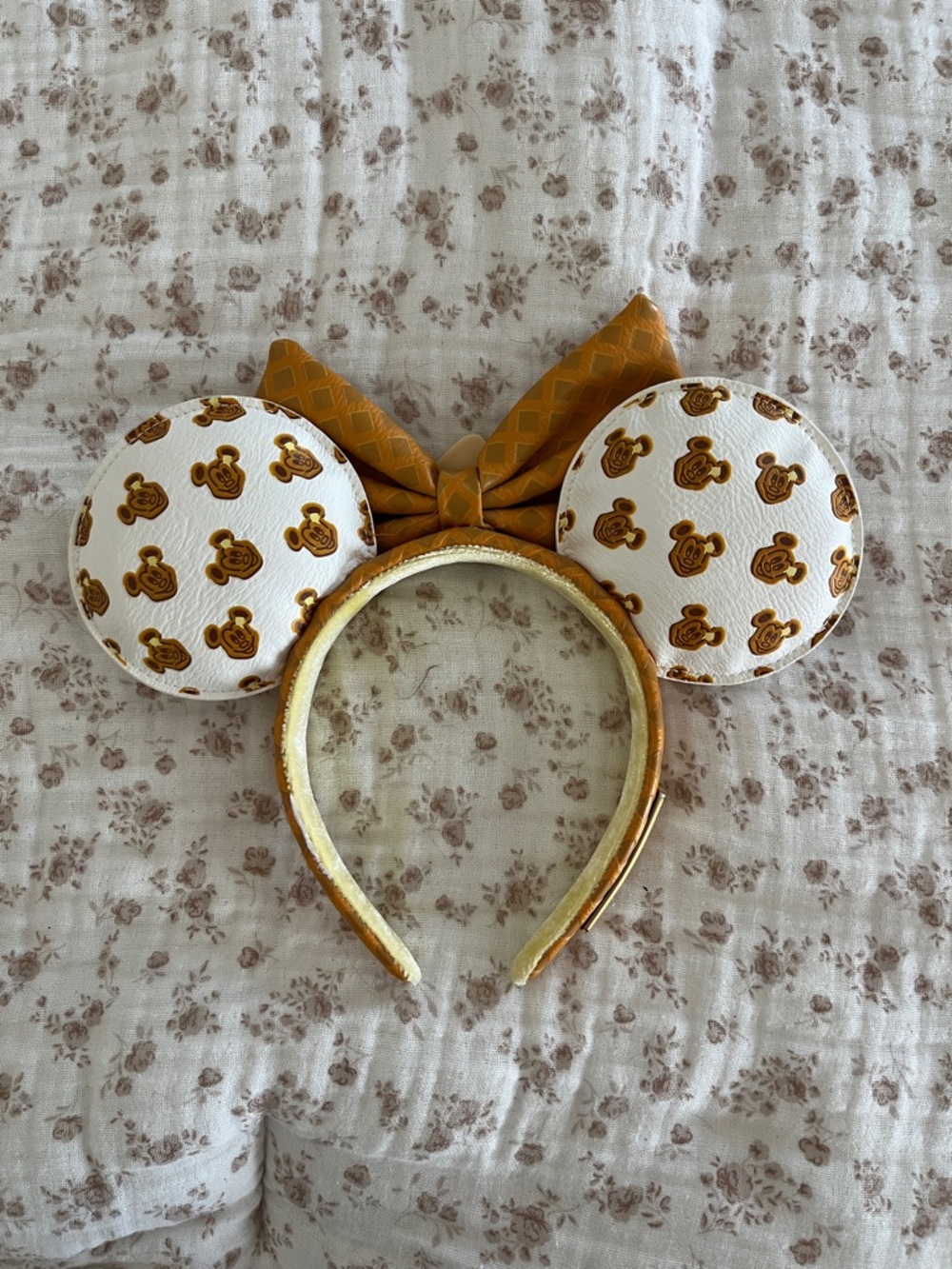 Disney Honey Waffle Cone Minnie Ears Headband in Brown and White - Picture 2 of 3